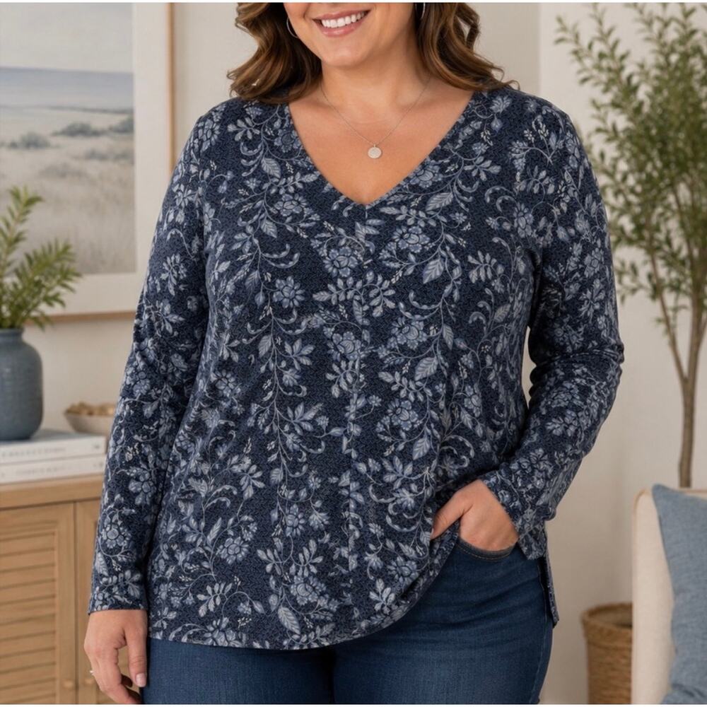 J. Jill Pure Jill Eco-Terry Seamed Floral V-Neck Soft Knit Top Navy Floral Sz M